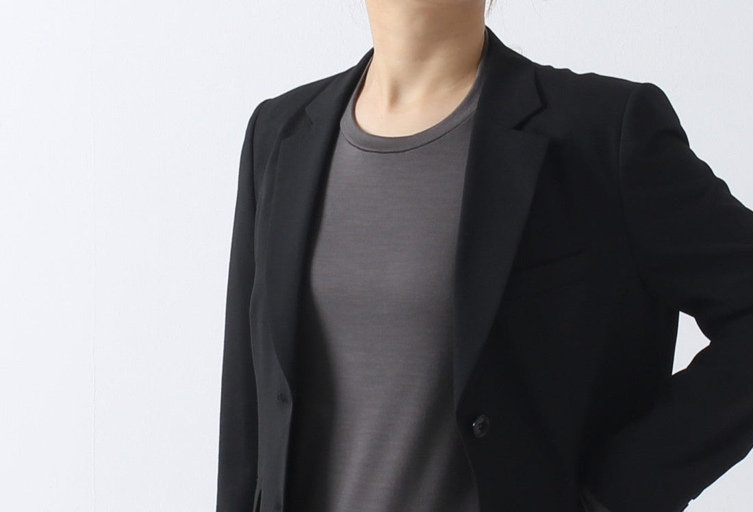 なぜ、あの「きちんと服」までジャージー素材に?着心地革命の最前線!