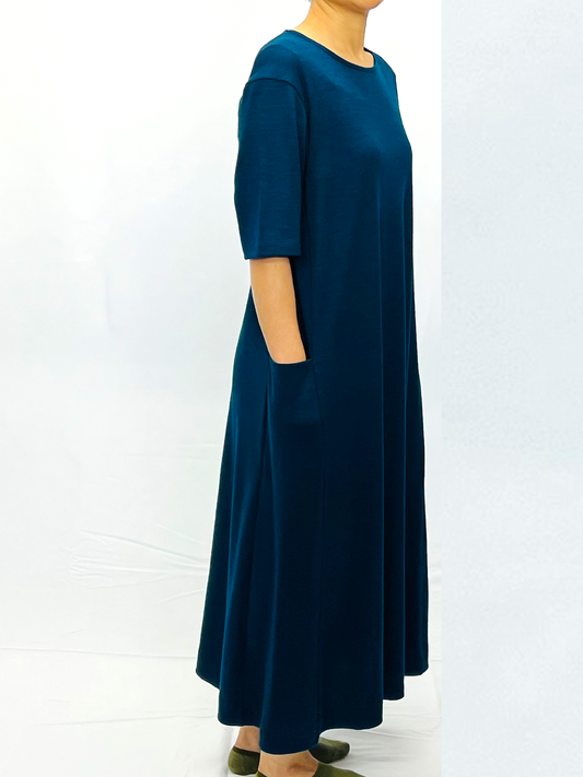 美麗諾羊毛連衣裙