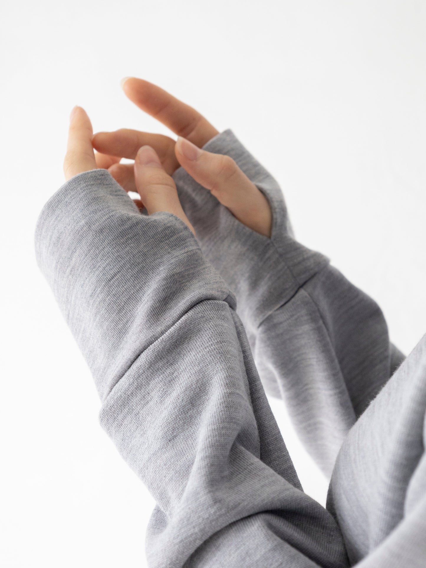 <男女兼用>メリノウールスウェットプルオーバー | (11グレー) - C - one ONLINE STORE